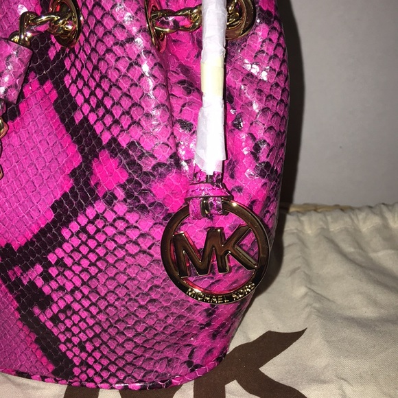 MICHAEL Michael Kors Frankie Mini Snake Crossbody - Picture 4 of 8